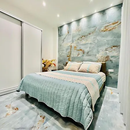 Modern Blue Апартаменты